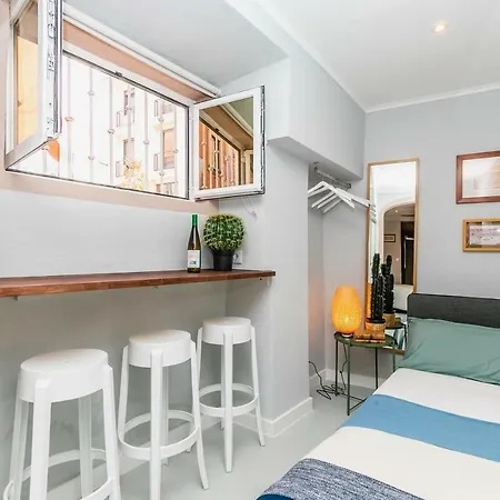 Brand New And Perfect Location: Historic Center * ליסבון