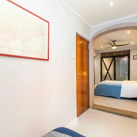 Lägenhet Brand New And Perfect Location: Historic Center Lisboa