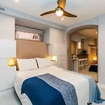 Brand New And Perfect Location: Historic Center Διαμέρισμα *